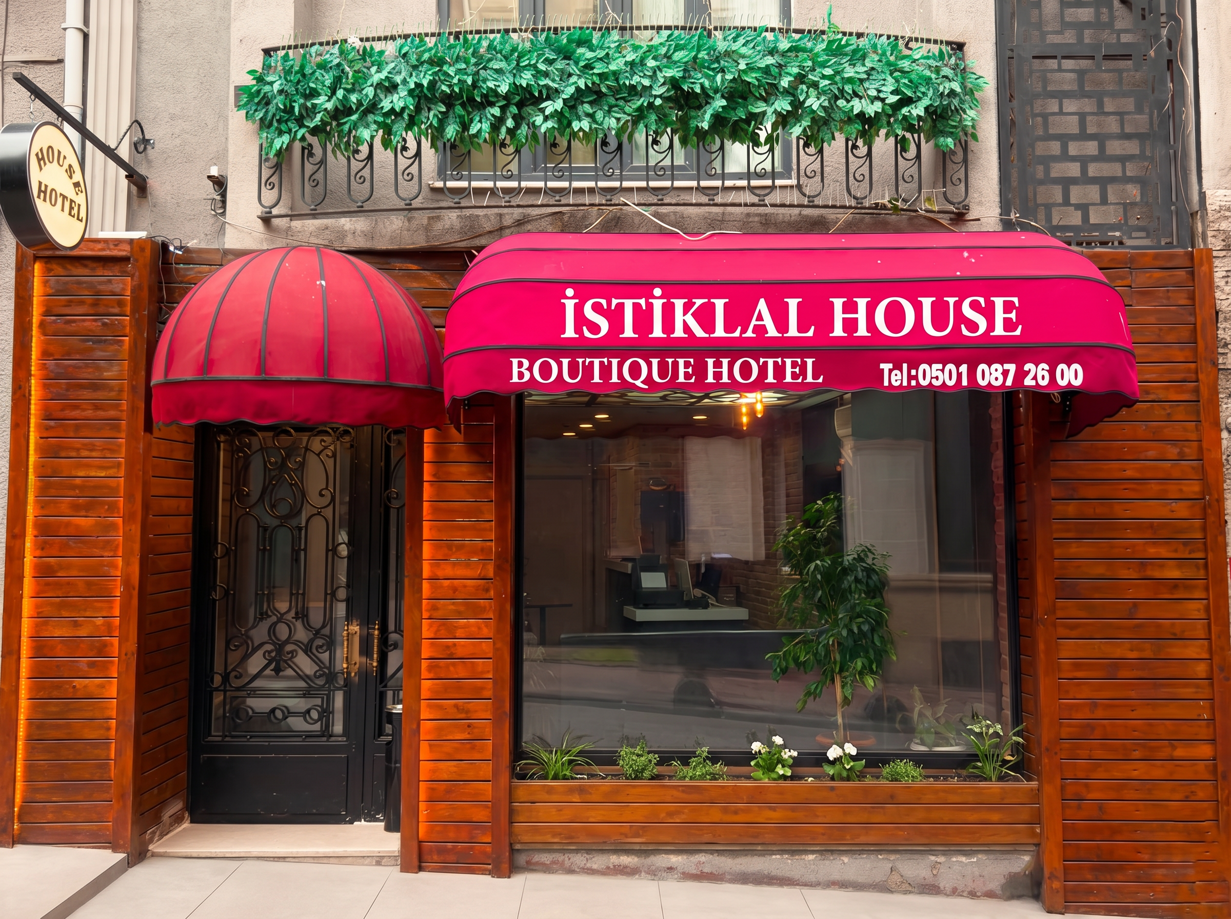 Istiklal House Hotel entrance