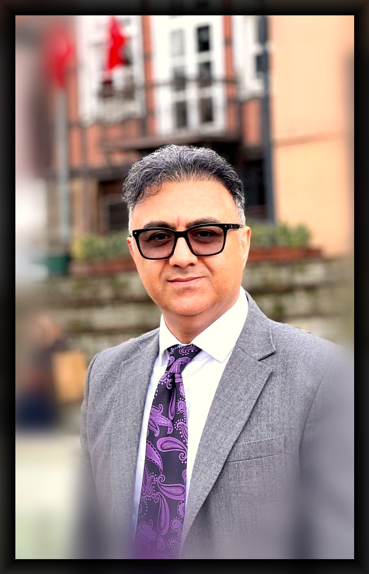 Dr. Manouchehr Eskandarzadeh