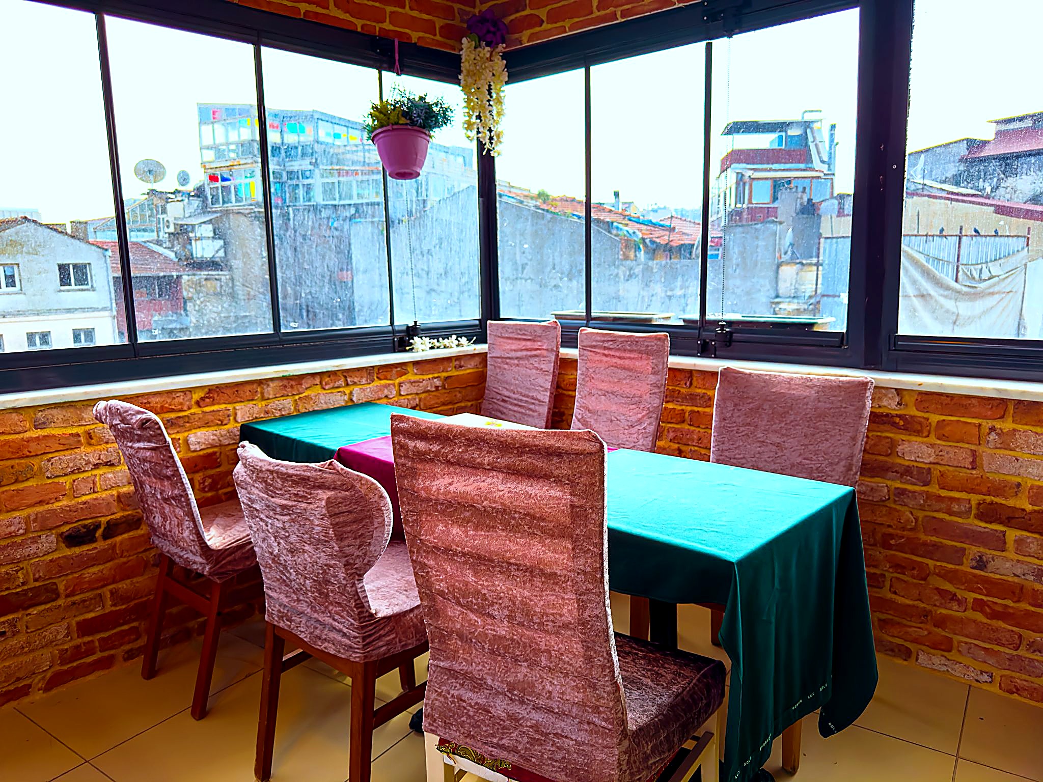 Restaurant & kitchen 7